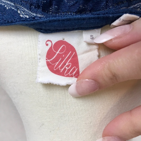 ANTHROPOLOGIE Blue Lace Blouse Size Small - Picture 7 of 8